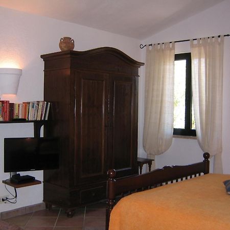 Studio-Appartment In Landhaus Mit Meerblick 阿祖罗港 外观 照片